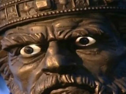 STATUIA TARULUI BULGAR SAMUEL, INAUGURATA RECENT, II INFRICOSEAZA PE CEI CARE O PRIVESC