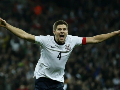 STEVEN GERRARD SI-A ANUNTAT RETRAGEREA DIN NATIONALA ANGLIEI