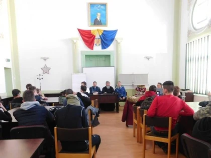 Stop bullying! Atelier de informare și prevenție, la Colegiul Tehnic „Aurel Vlaicu” din Arad