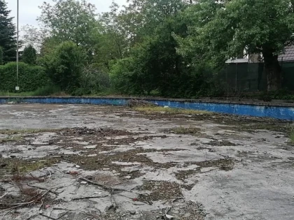 Ștrandul arată ca după război. Primăria Arad anunță că-l va deschide la 1 iunie