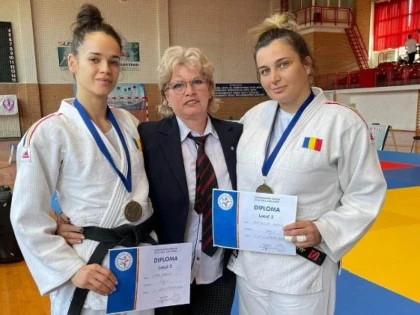 „Studentele” Petraș și Podelenczki au urcat pe podium la Cupa României de judo