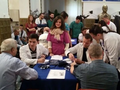 STUDENȚII MEDICINIȘTI DE LA UVVG AU DEMARAT UN PROIECT DE PREVENȚIE ÎN SĂNĂTATE