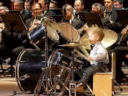 Studierea unui instrument muzical îmbunătăţeşte funcţiile cognitive