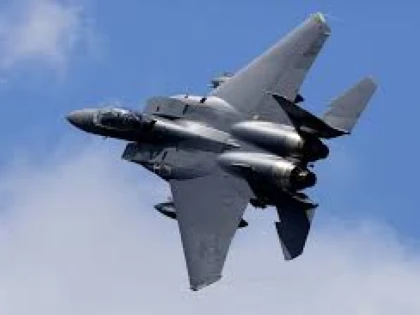 SUA aprobă o vânzare masivă de avioane de luptă F-15 și obuze de tanc în Israel