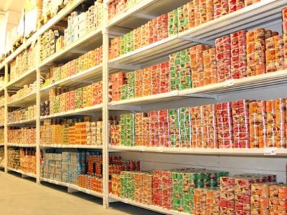 Supermarket din Arad, amendat cu 30.000 lei pentru că funcționa fără autorizație de mediu