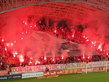 Suporteri de poveste! Spectacol total oferit de galerii, la derby-ul UTA - Rapid (FOTO)
