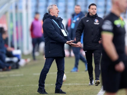 Suspendat cu Dinamo, Rednic spune lucrurilor pe nume: „La Arad toată lumea își dorește, dar până la bani!”