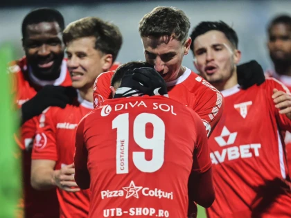 Suspendat, Rednic nu a apărut înainte de UTA - Dinamo! Rădoi și Benga au prefațat duelul cu „haita” lui Kopic!