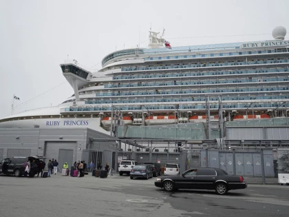 Sute de î​mbolnăviri misterioase la bordul luxoasei nave de croazieră Ruby Princess