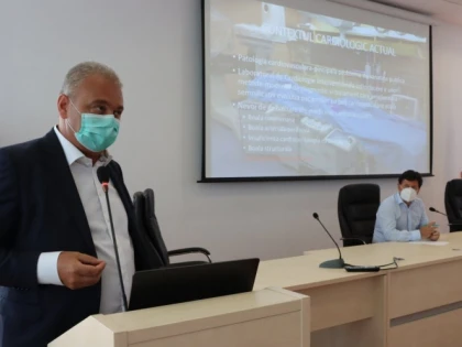 Sute de pacienți au fost tratați în ultimul an, în Laboratorul de Cardiologie Intervențională, din cadrul Spitalului Județean Arad