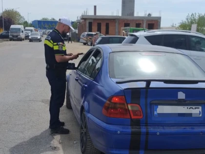 Sute de persoane au fost verificate, în urma unor acțiuni ale polițiștilor, în județ