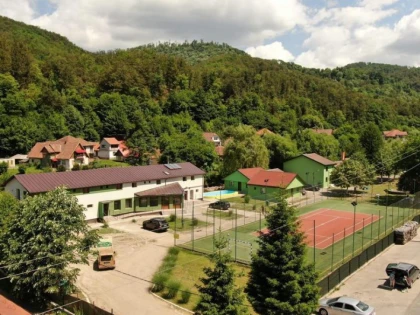 Tabăra de la Moneasa a fost reabilitată de Consiliul Județean Arad