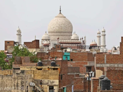 Taj Mahal-ul, avariat de o serie de furtuni puternice