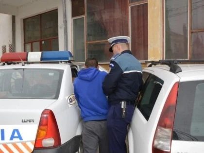 Tânăr din Botoșani, reținut pentru furt în Arad