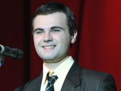 TANARUL INVENTATOR IONUT BUDISTEANU A OBTINUT CINCI PREMII SI DOUA MEDALII LA SALONUL DE LA BRUXELLES  