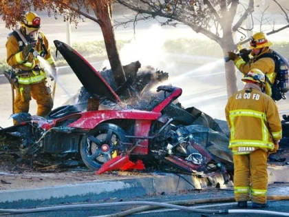 TATAL LUI PAUL WALKER VA DA IN JUDECATA FIRMA PORSCHE