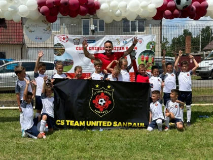 Team United Sânpaul a bătut tot la Cupa Crișul! Povestea frumoasă a unui club tânăr și de mare viitor al Aradului (FOTO)