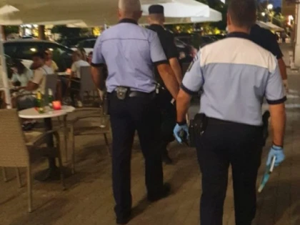 Terasele din Arad, controlate de polițiști