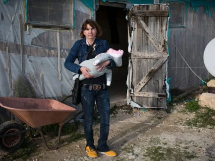 The Observer: Mii de românce lucrează în condiții de sclavie în Sicilia