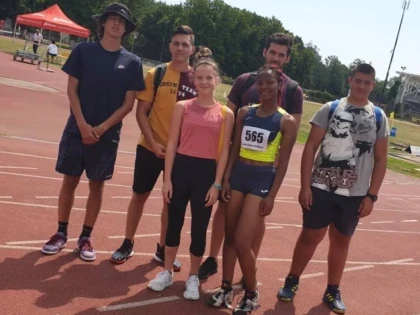 Tinerii atleţi arădeni s-au remarcat în prima competiţie post-izolare