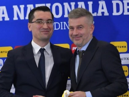 Tipic românesc, au pus batista pe ţambal: Edi Iordănescu rămâne antrenorul „tricolorilor”!
