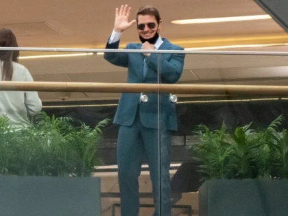 Tom Cruise a aterizat cu elicopterul în grădina unei familii din Marea Britanie
