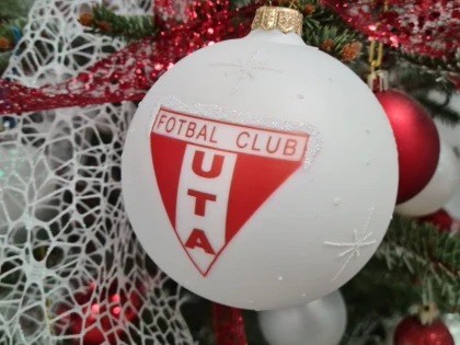 Tombolă cu premii de Crăciun, la magazinul suporterilor utişti