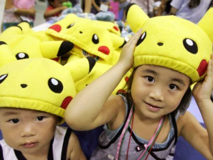TOT MAI MULȚI COPII DIN SUA, BOTEZAȚI CU NUME DE POKEMONI