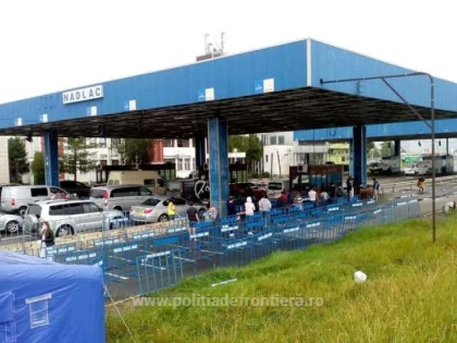 Trafic dublu la intrarea în ţară, la graniţa cu Ungaria