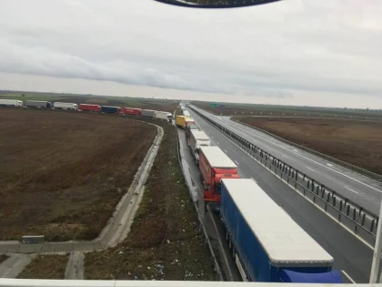 Trafic intens la automarfare, la graniţa cu Ungaria