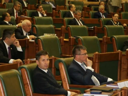 TRAIAN IGAS: "COLEGIUL DIRECTOR AL PDL A VOTAT PENTRU FUZIUNEA PRIN ABSORBTIE CU FORTA CIVICA”