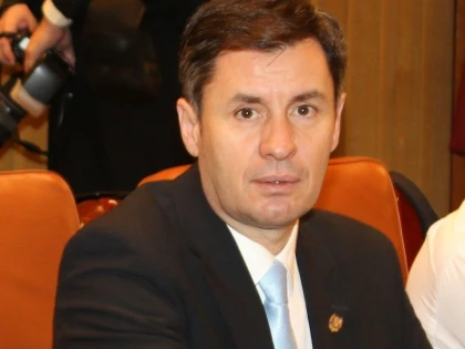 TRAIAN IGAS: "PSD ARAD NU INTELEGE DIN PREZENT DECAT CEEA CE DETESTA"