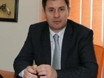 TRAIAN IGAS: “TARICEANU NE SPUNE CA ROMANII POT DUCE MAI MULTE BIRURI”