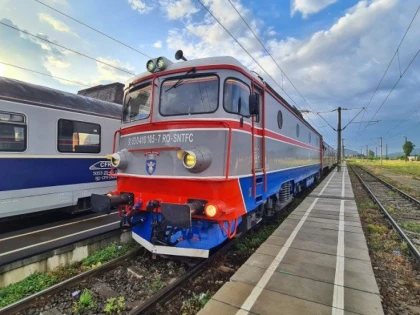Transbordare auto între staţiile feroviare Simeria - Săvârşin, până în 23 februarie