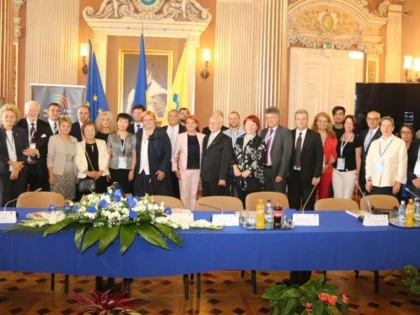 „Transdisciplinaritatea în Știința Plantelor”, dezbătută de cercetători la UVVG Arad