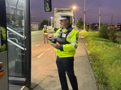 Transportul elevilor, în limitele legii