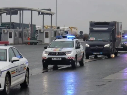Transportul vaccinului anti-Covid, în grija jandarmilor arădeni