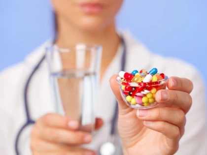 TRATAMENT REVOLUTIONAR PENTRU HEPATITA C. MII DE ROMANI AR PUTEA SCAPA DE VIRUS