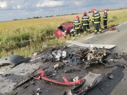 Trei bărbați au decedat, în urma accidentului de pe drumul Arad-Horia, iar alți doi sunt în stare gravă