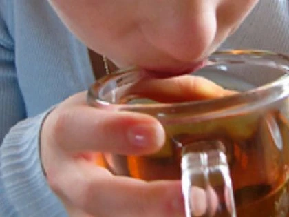 TREI FRATI DIN CRAIVA, DE UNU, DOI SI PATRU ANI, AU FOST INTERNATI DUPA CE AU BAUT TUICA
