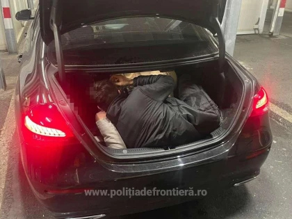 Trei sirieni au fost găsiți într-un portbagaj, la Nădlac