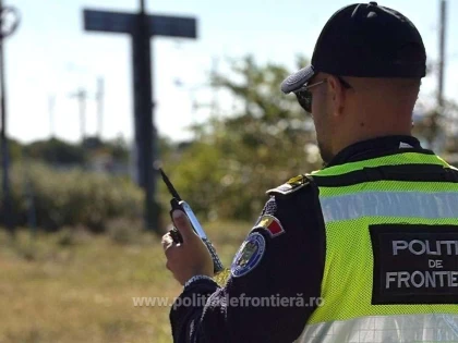 Trei șoferi, depistați de polițiștii de frontieră din Nădlac conducând fără drept