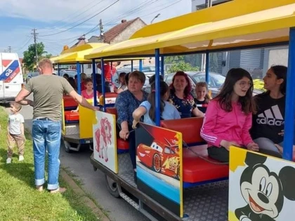 Trenulețul turistic va circula pe străzile Aradului, de Ziua Copilului