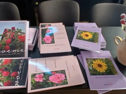 Triplă lansare de carte a autoarei arădene Corina Ileana Ciuraș
