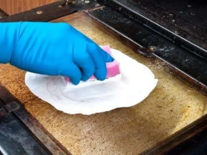 TRUCURI RAPIDE DE CURATAT CUPTORUL