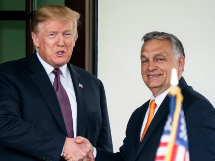 Trump îl laudă pe Orban pentru modul în care tratează imigrația