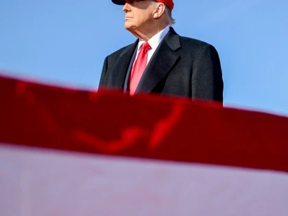 Trump spune că ar putea declara Strâmtoarea Ormuz „teritoriu american”