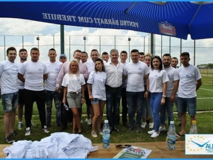 Turneu de fotbal, în scop caritabil, la Apateu