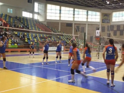 TURNEU INTERNAŢIONAL DE VOLEI ÎN POLIVALENTA ARĂDEANĂ