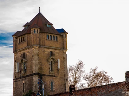 Turnul de Apă din Arad rămâne închis. Proprietarii cer implicarea autorităților